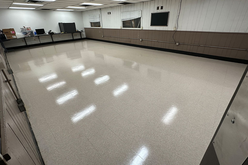Service - Floor Maintenance Services - 1